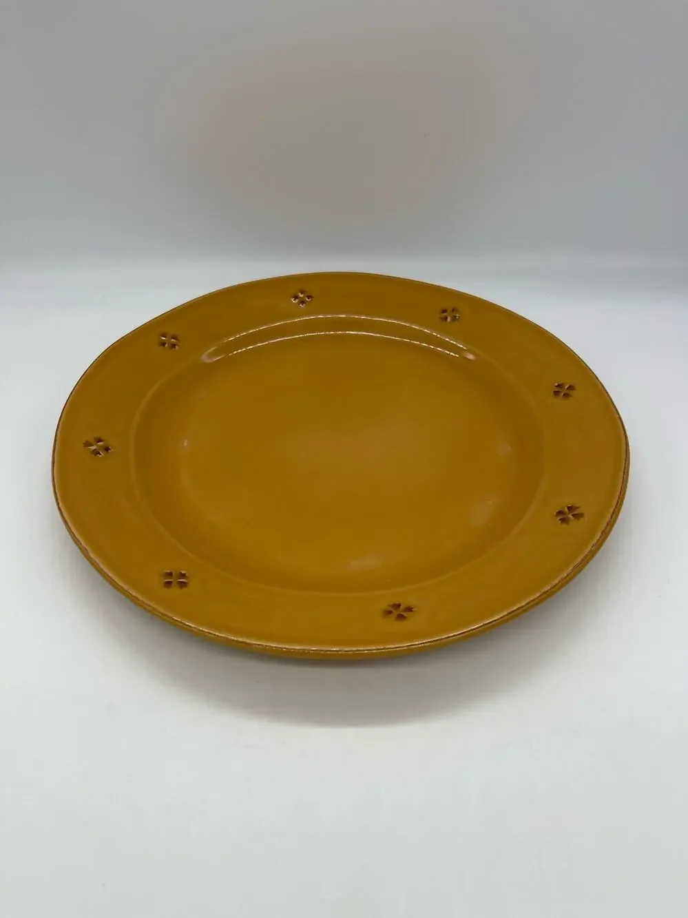 Pier 1 Import Tosco 11